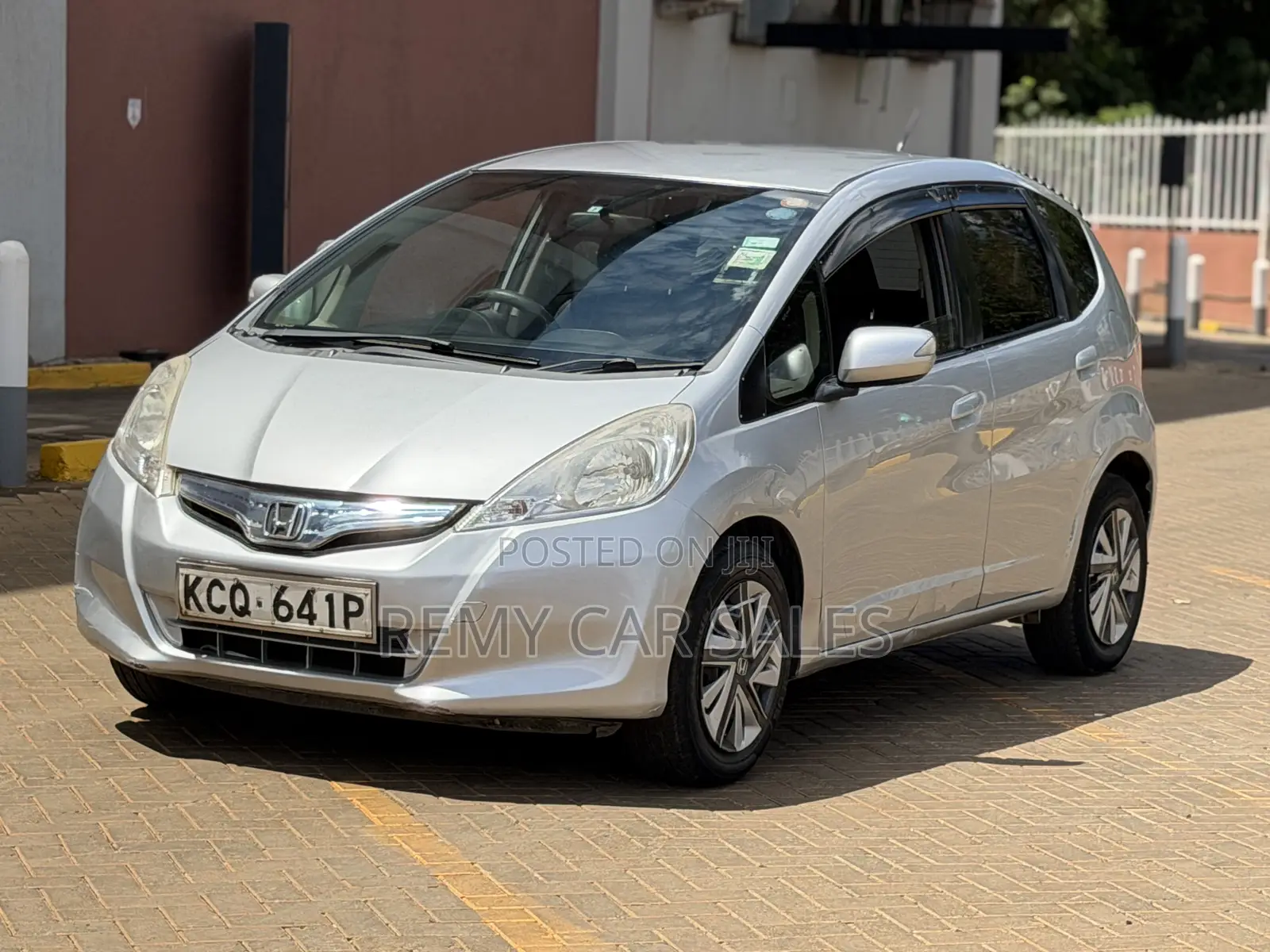 Honda Fit 2012 Silver