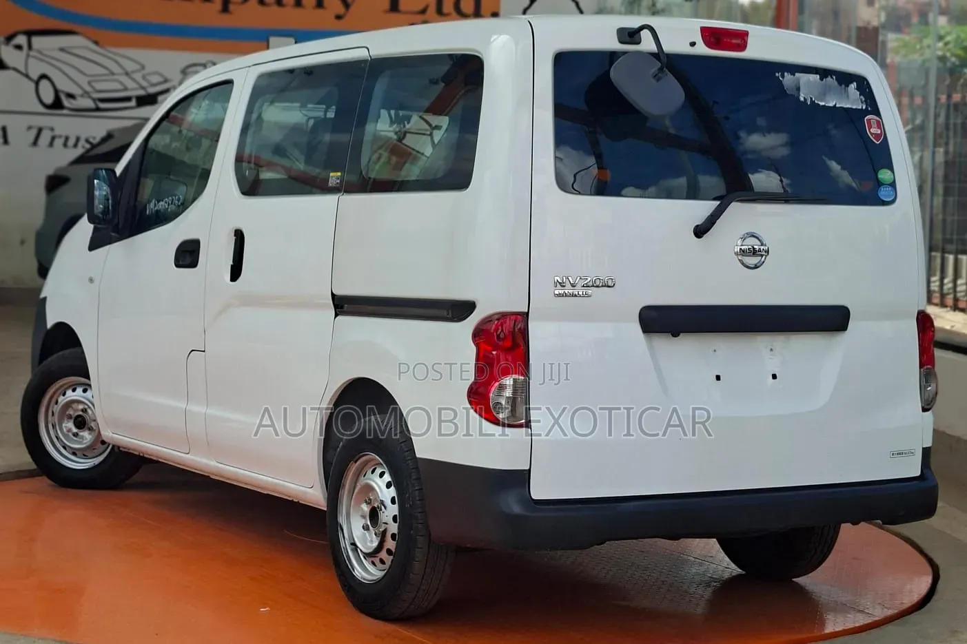 Nissan NV200 SV 2019 White
