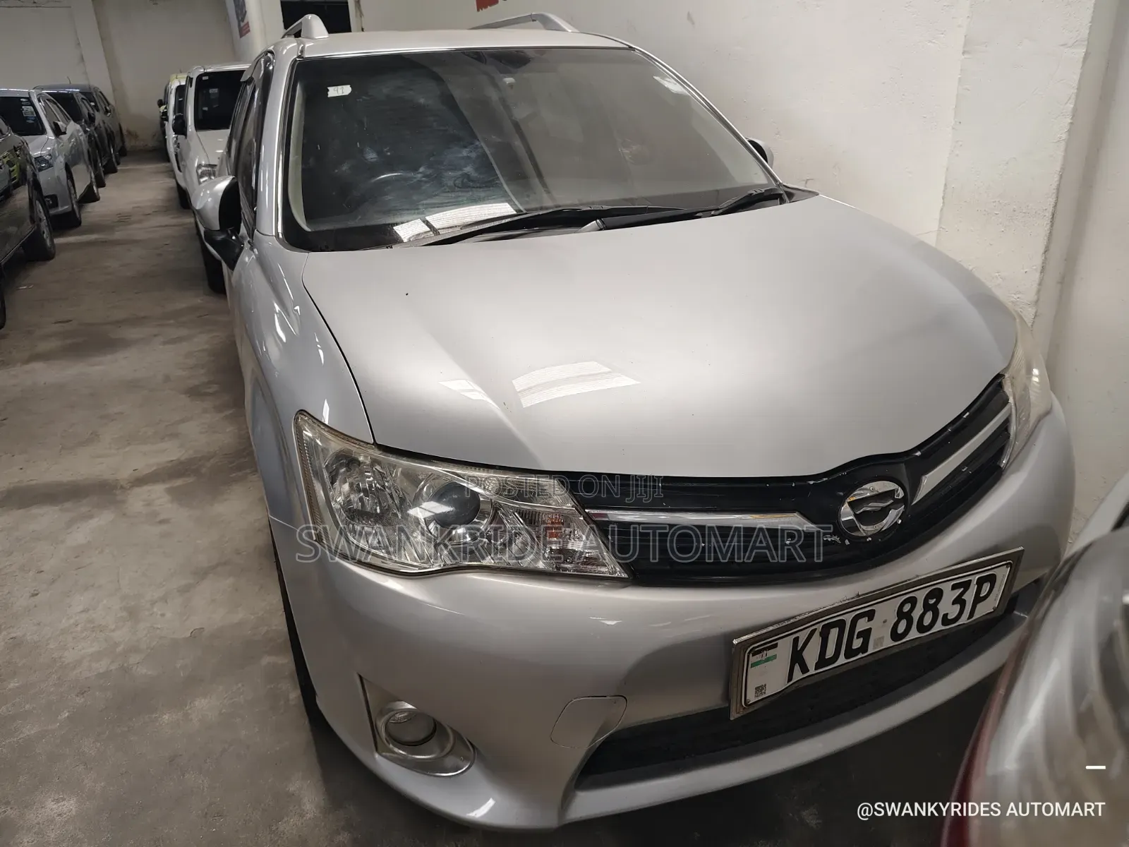 Toyota Corolla Fielder 1.5 Petrol FWD 2013 Silver