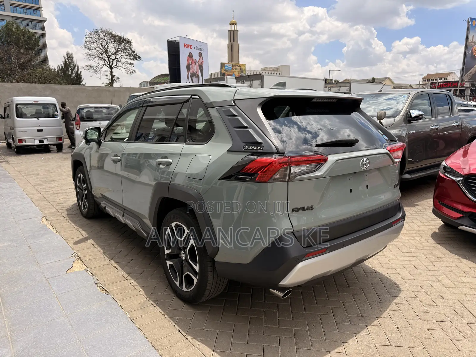 Toyota RAV4 Adventure 2019 Green