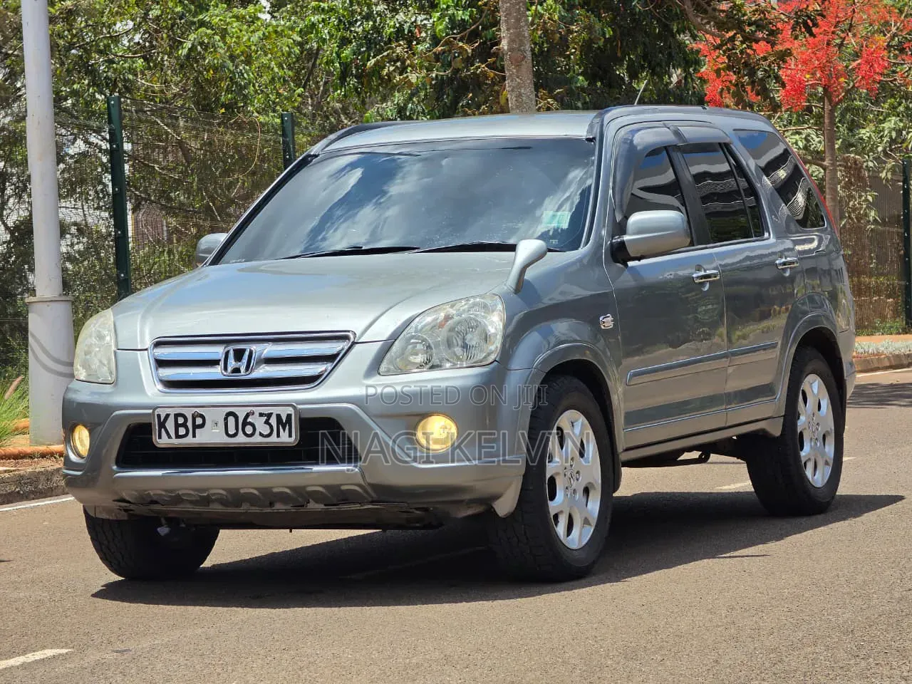 Honda CR-V 2004 Gray