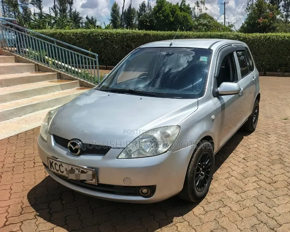 Mazda Demio 2008 Silver