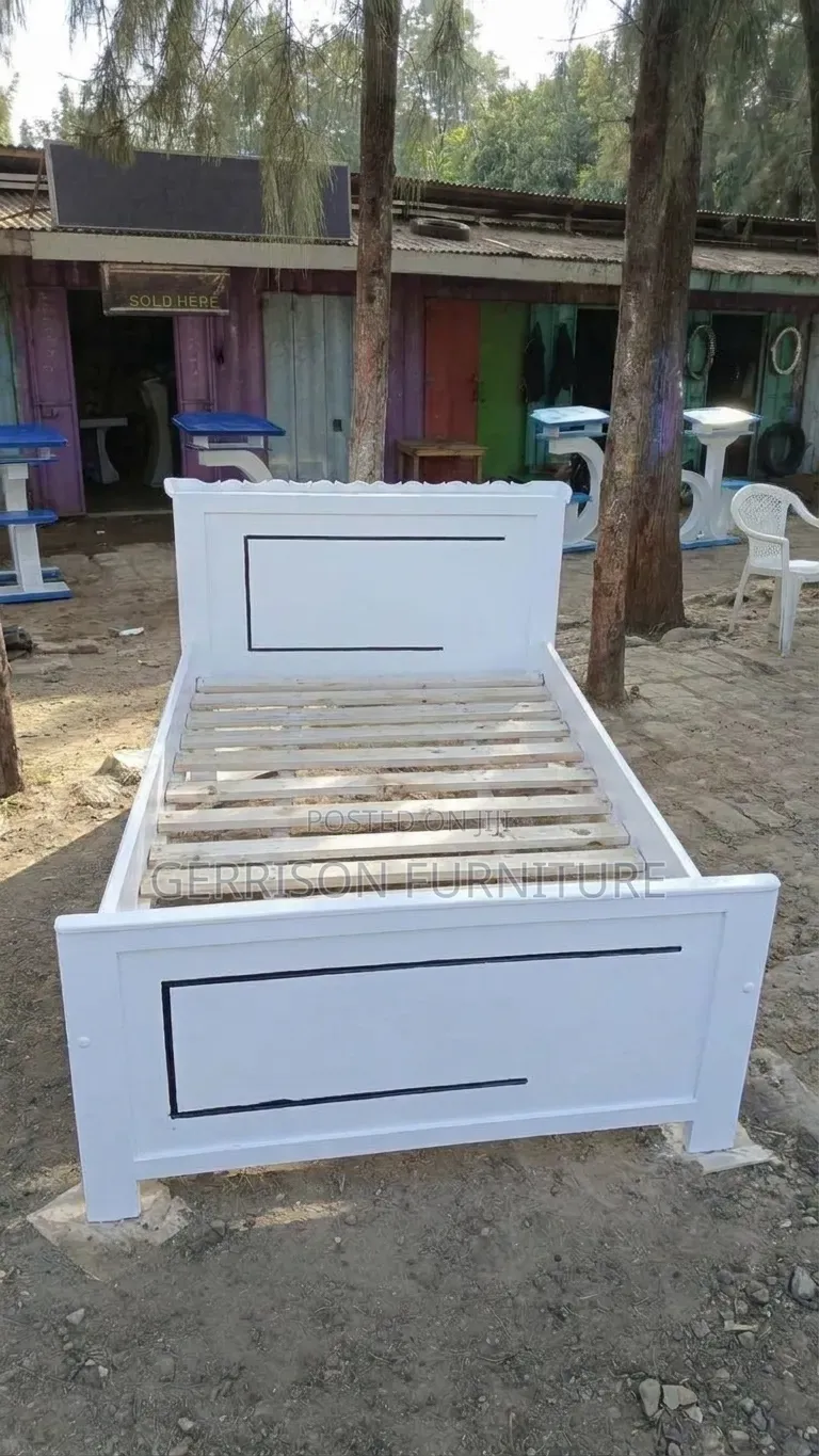 Custom 3x6 White Wooden Single Bed Frame With Black Trim (Brand New)