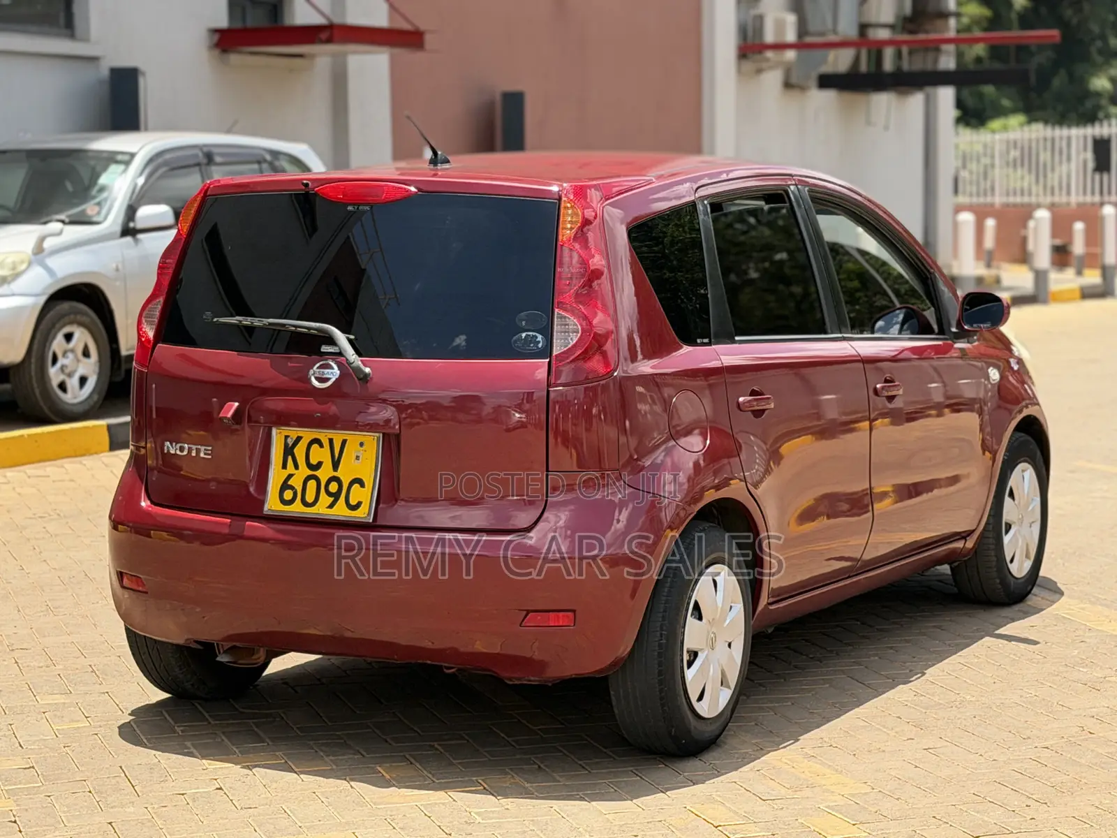 Nissan Note 2007 Red
