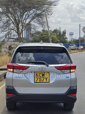 Toyota Rush 2019 Silver