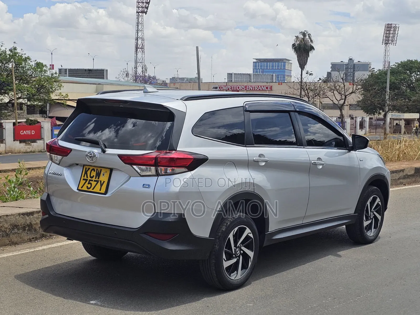 Toyota Rush 2019 Silver