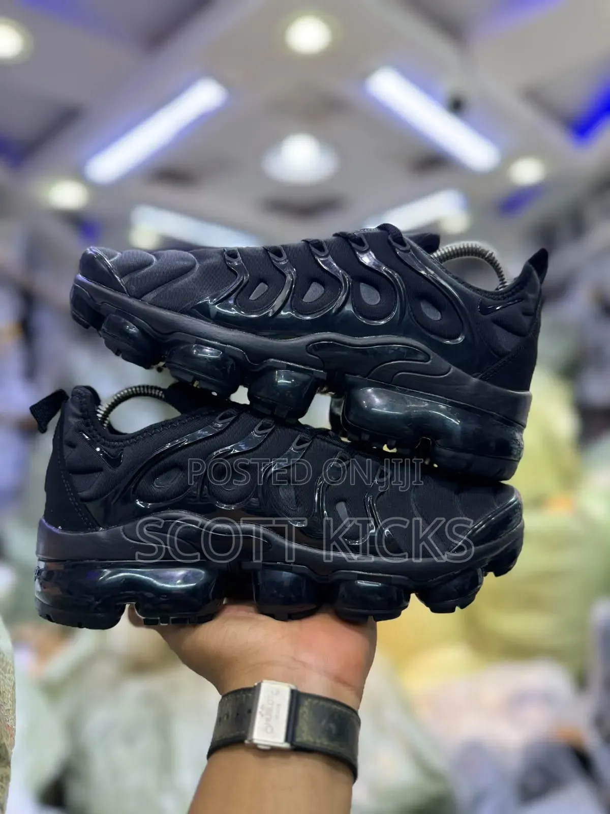 Nike Air VaporMax Plus Sneakers