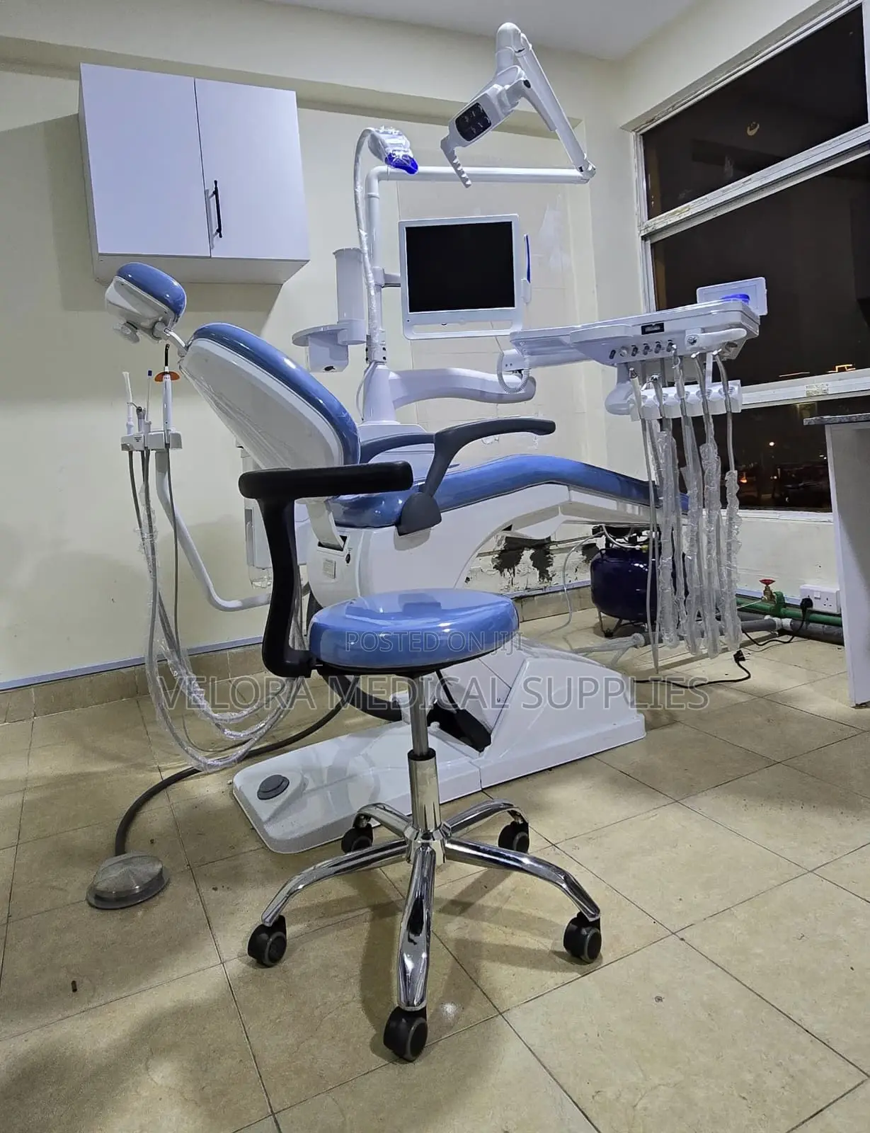 Dental Chair for Dental Clinics and Outreach Services