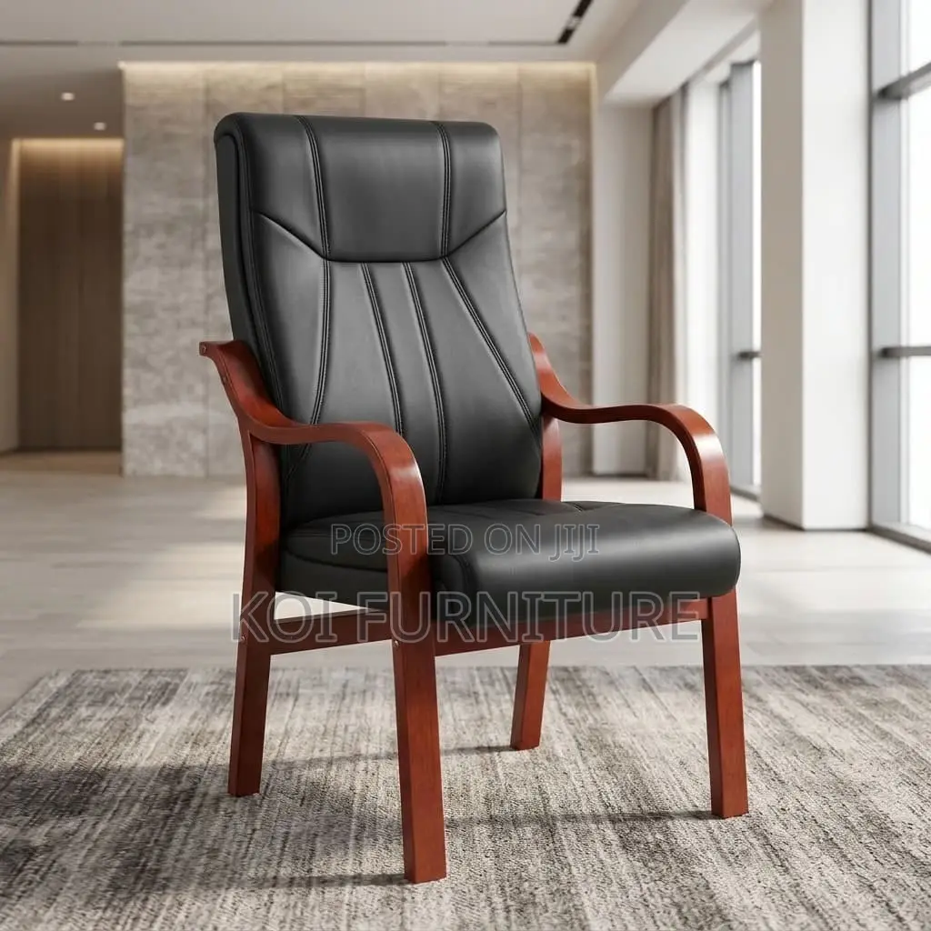 Urban Heavy Leather Chair With Mahognay Armrest | Office Chair