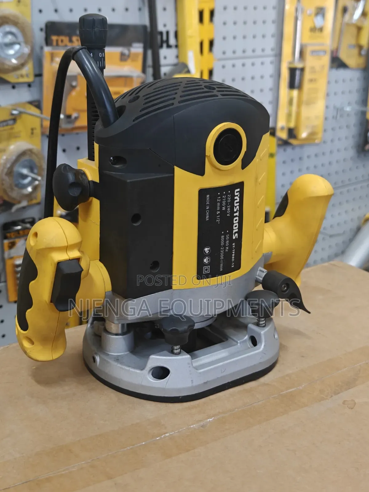 Uyustools TPR02-12 Circular Saw