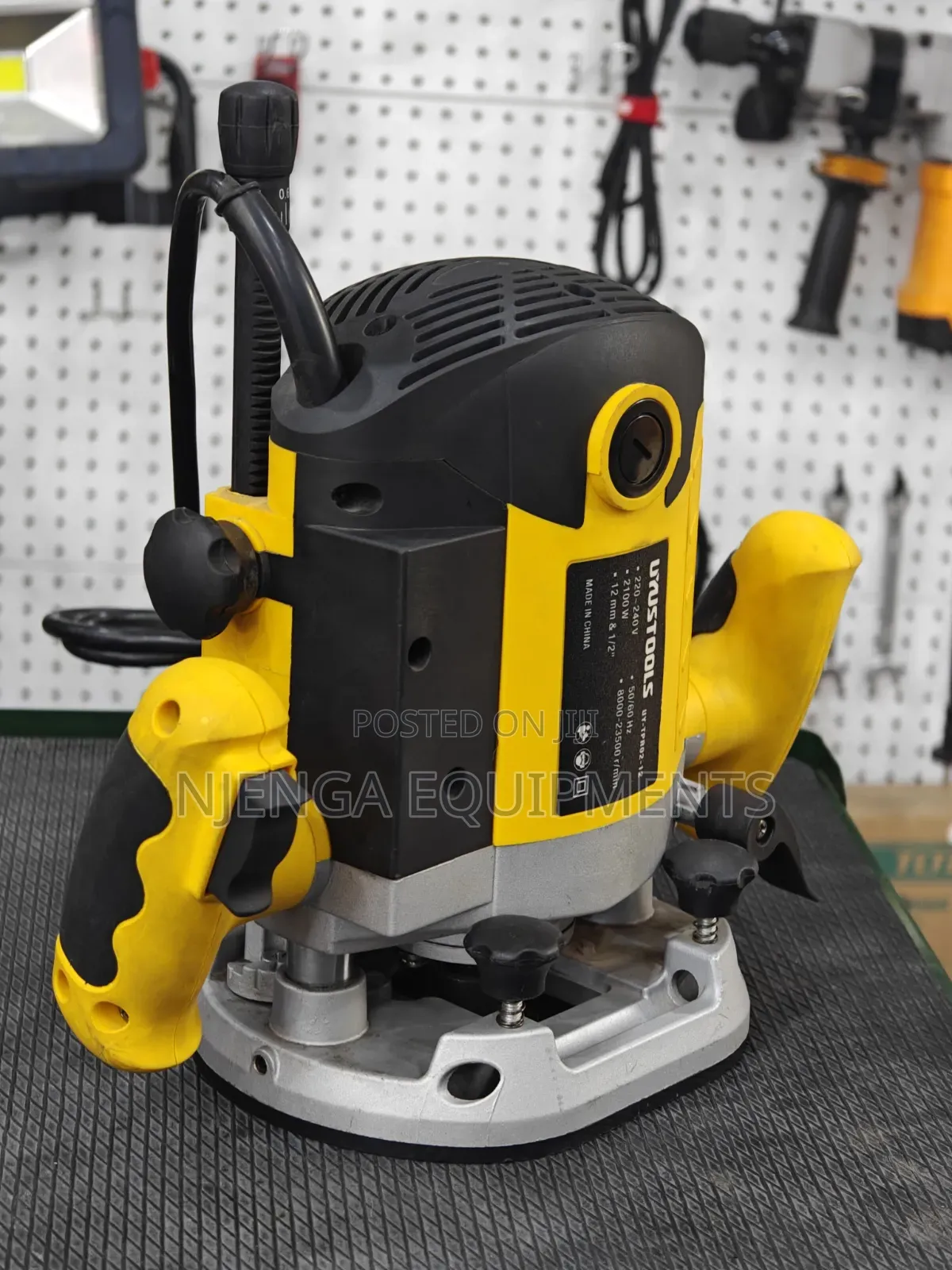 Uyustools TPR02-12 Circular Saw