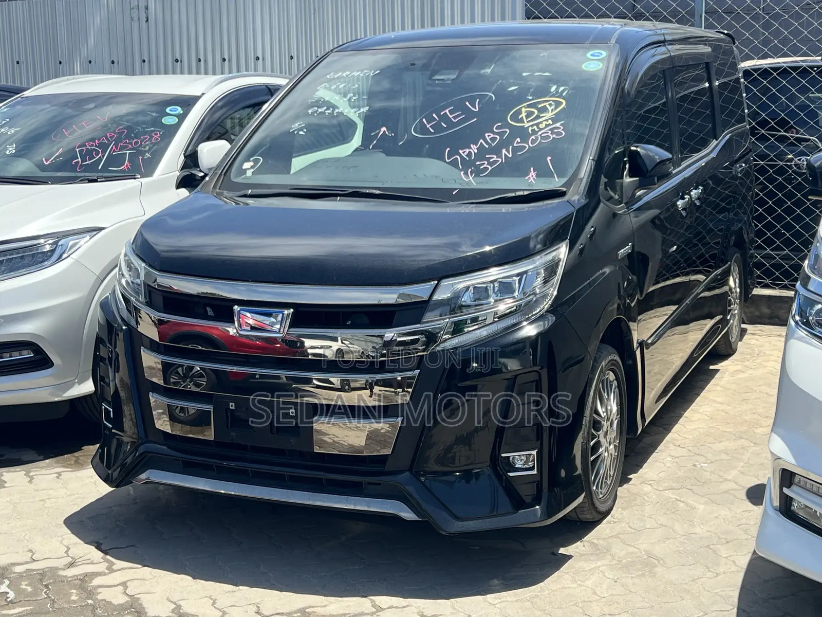 Toyota Noah 2020 Matt Black