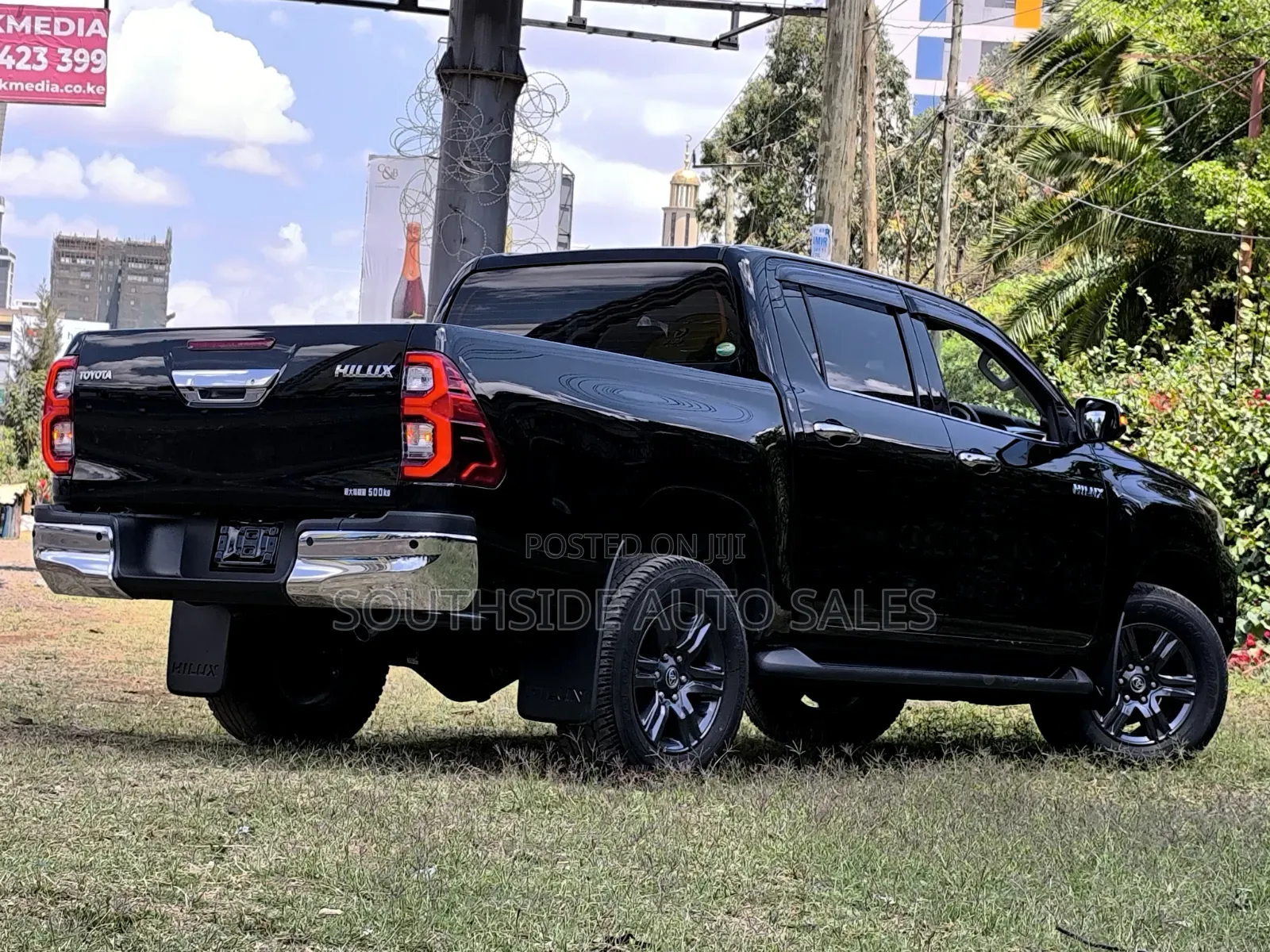 Toyota Hilux 2020 Black