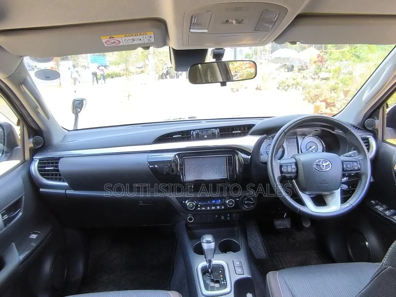Toyota Hilux 2020 Black