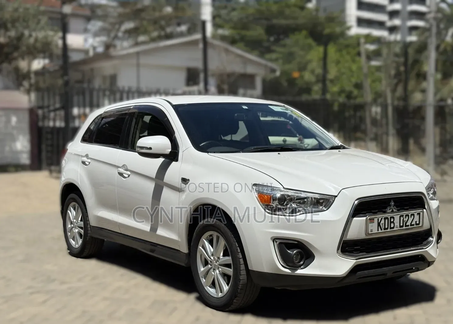 Mitsubishi RVR 2013 White