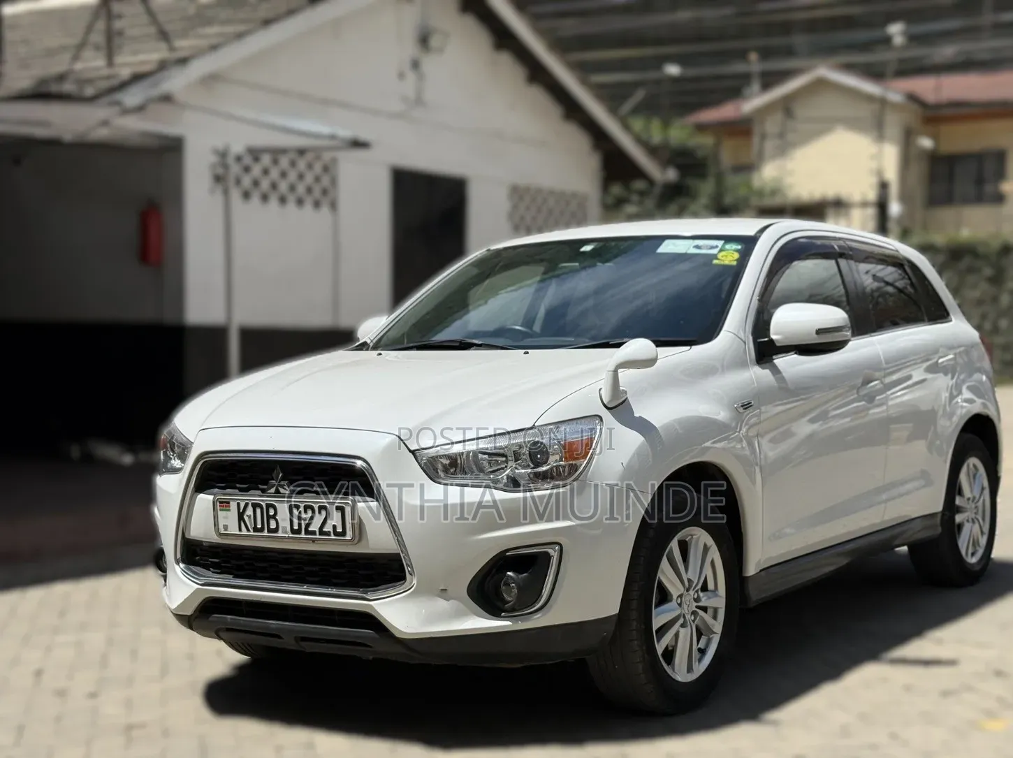 Mitsubishi RVR 2013 White