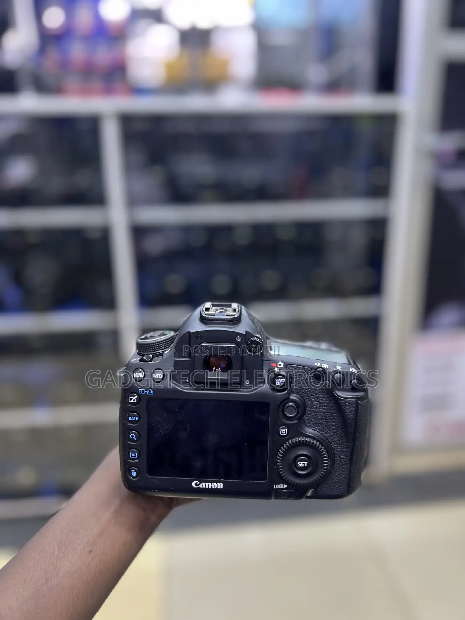Canon EOS 7D With 24–105mm Lens