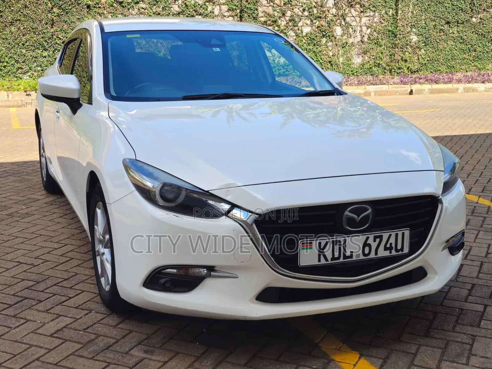 Mazda Axela 2016 White