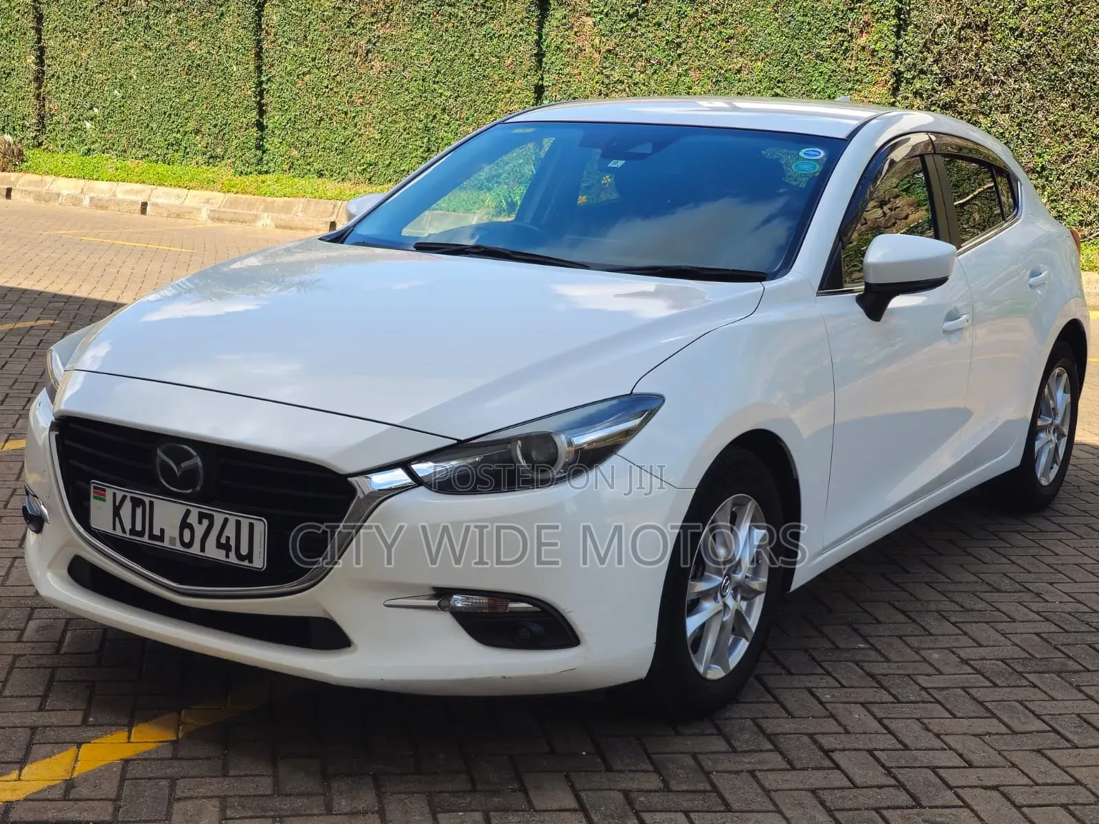 Mazda Axela 2016 White