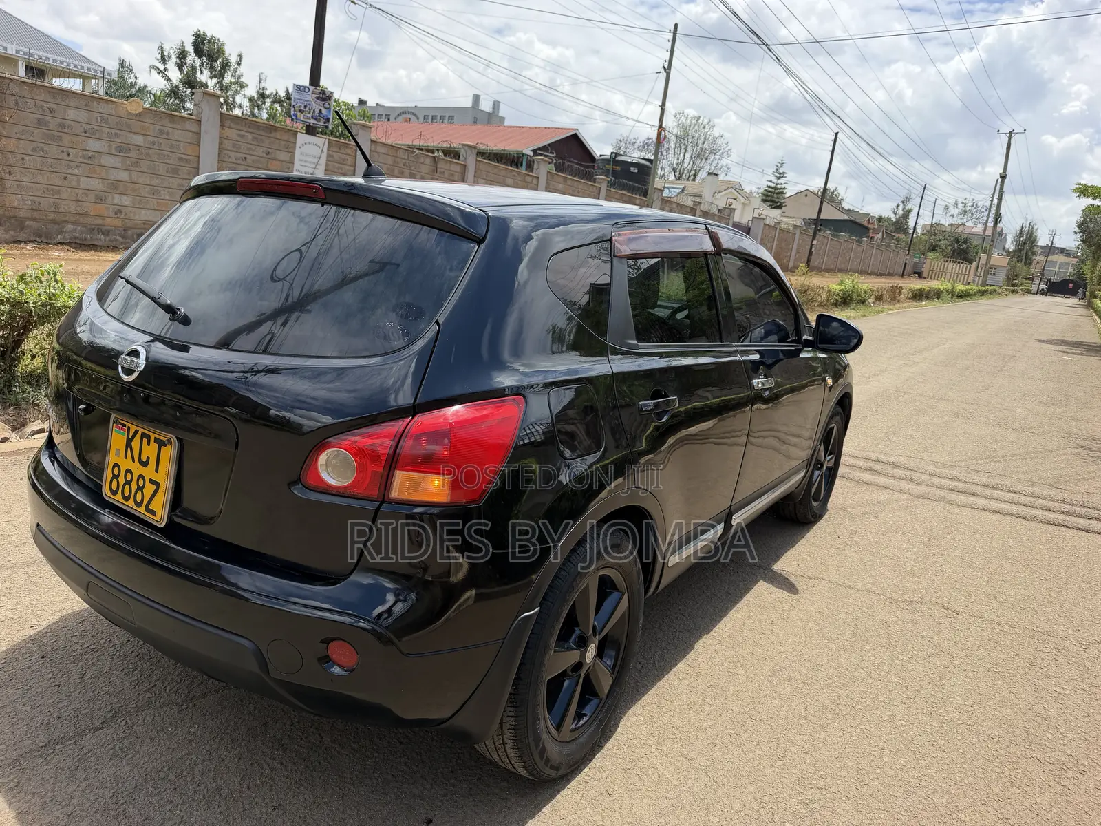 Nissan Dualis 2012 Black