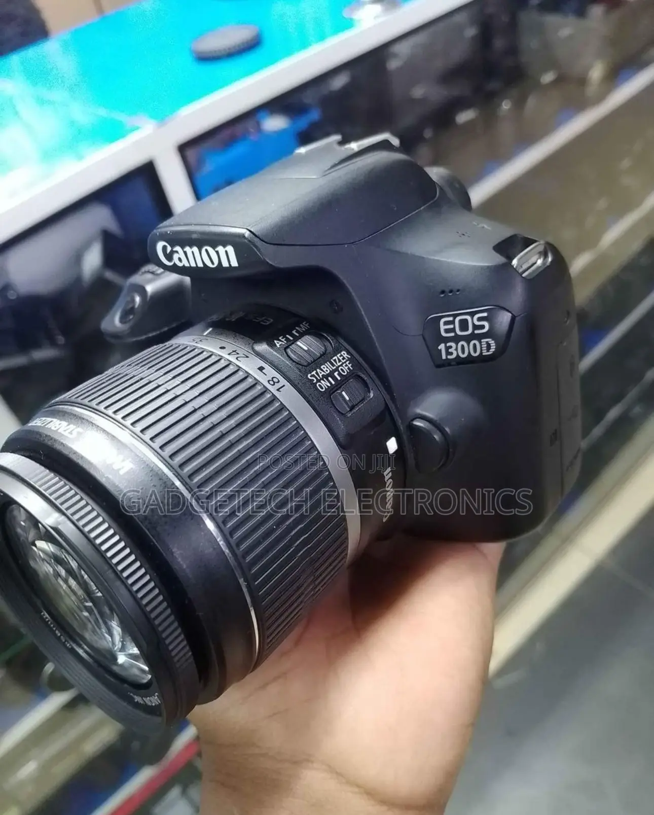 Canon 1300D