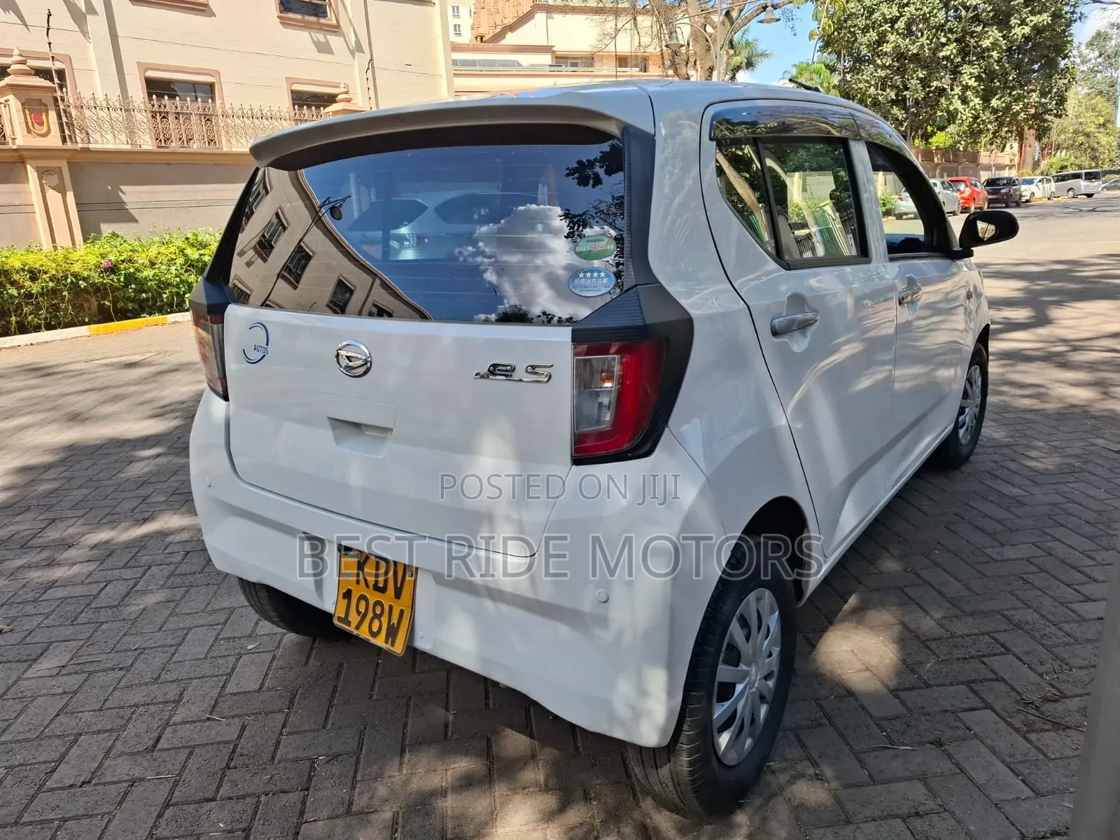 Daihatsu Mira 2018 Blue