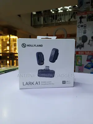 Hollyland Lark A1 Mini Duo Wireless Mic Kit for Smartphone Videos