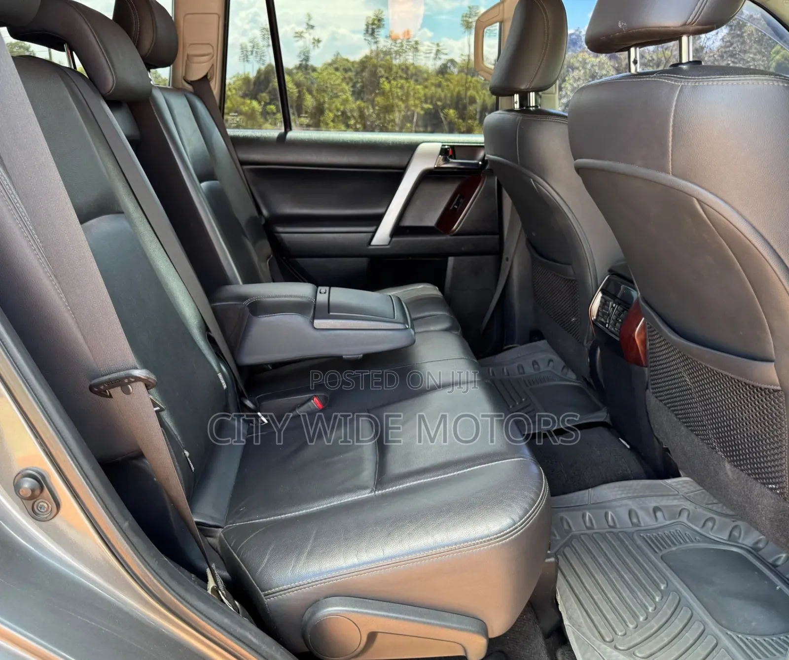 Toyota Land Cruiser Prado 2.8 D-4D 2015 Gray