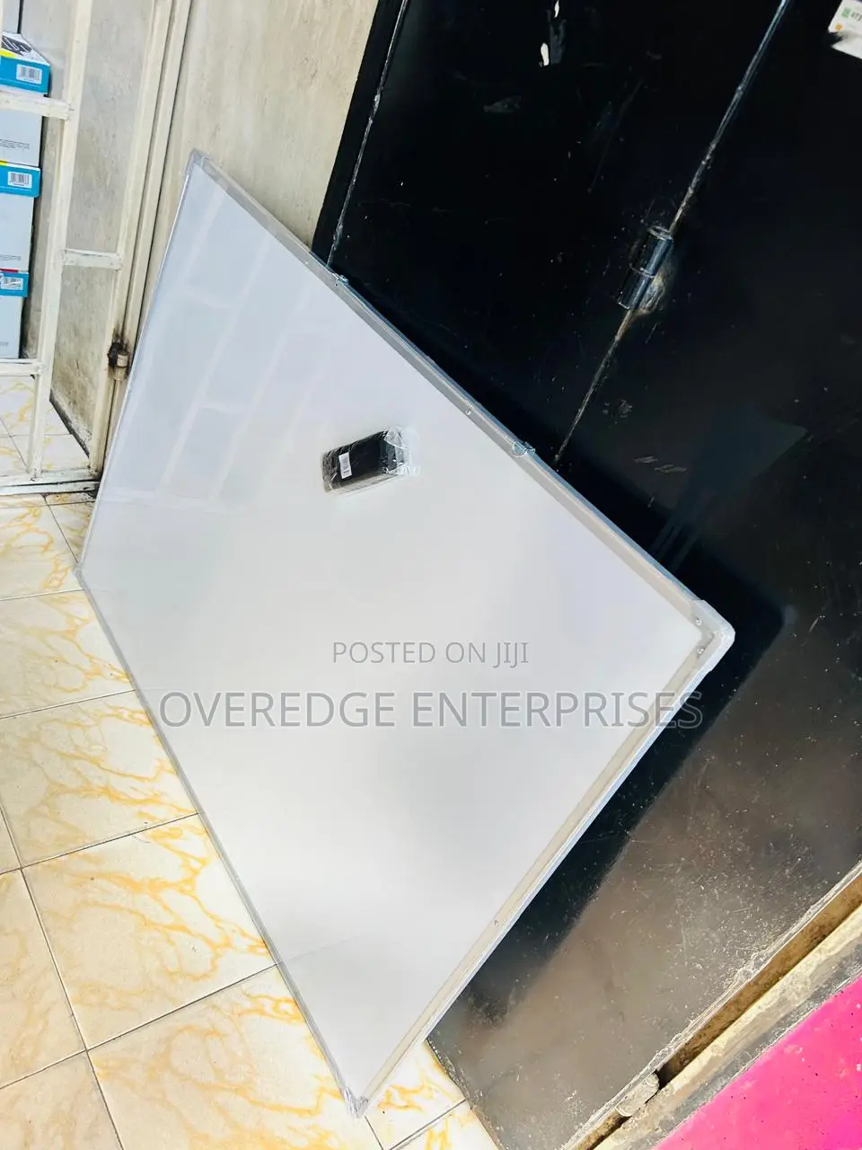 Magnetic 2ftx3ft Dry Erase Board for Display