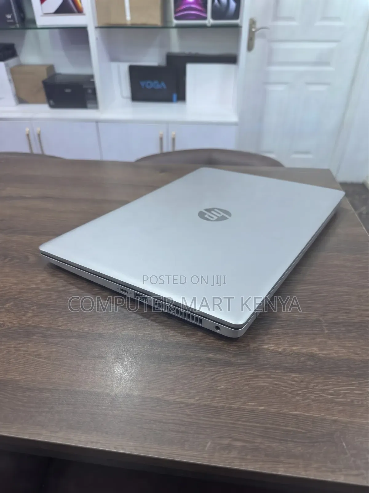 New Laptop HP EliteBook 845 G8 16GB AMD Ryzen 7 SSD 256GB