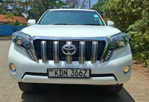 Toyota Land Cruiser Prado 2012 Pearl