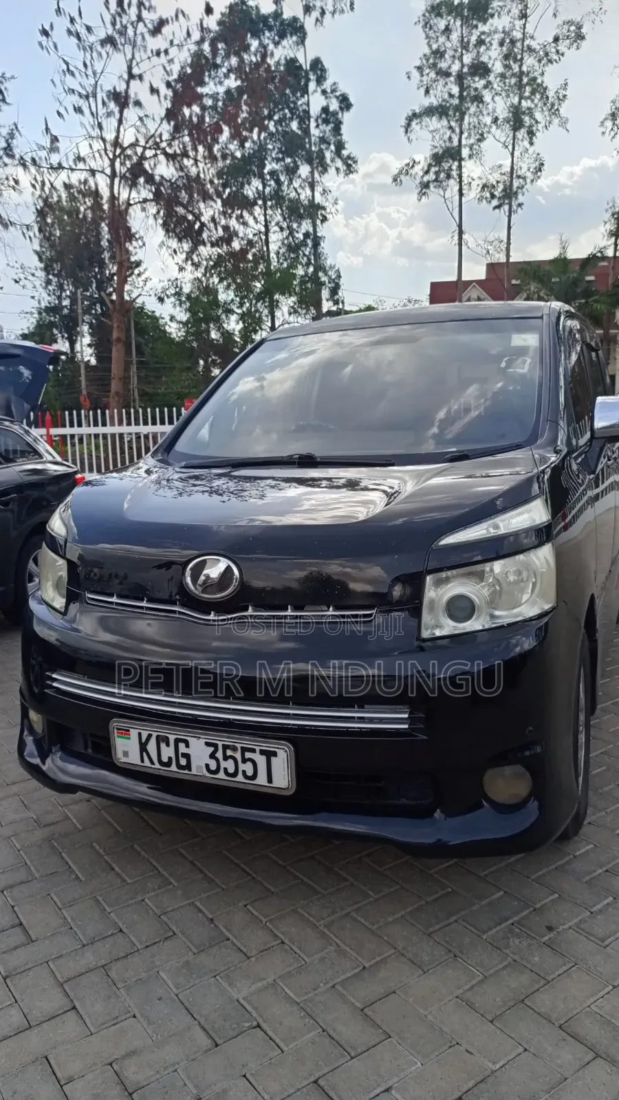 Toyota Voxy 2009 Black