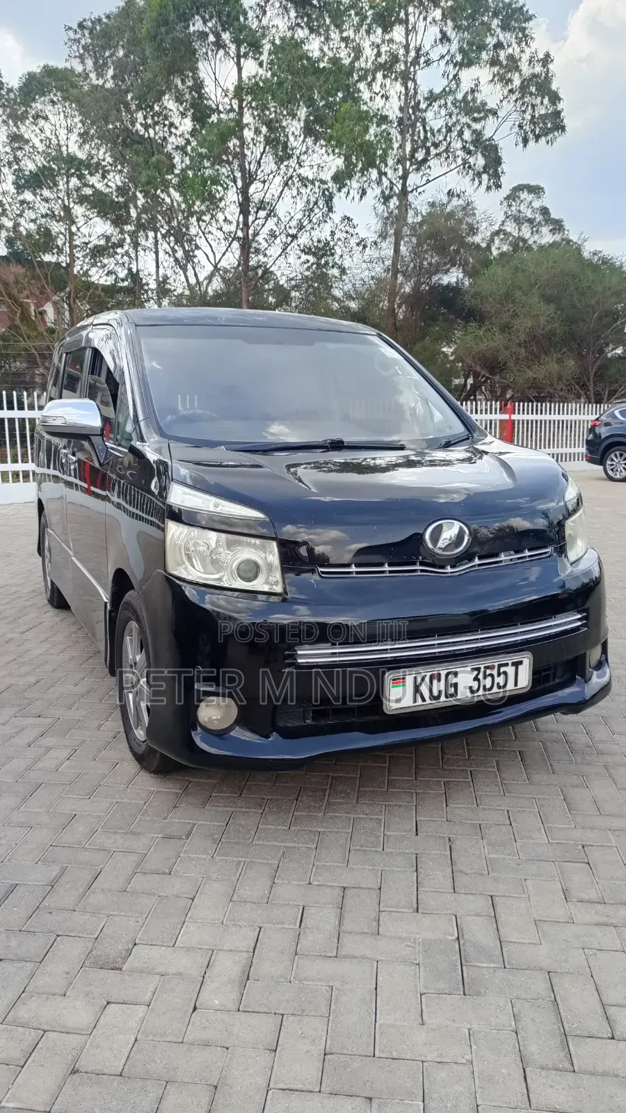 Toyota Voxy 2009 Black