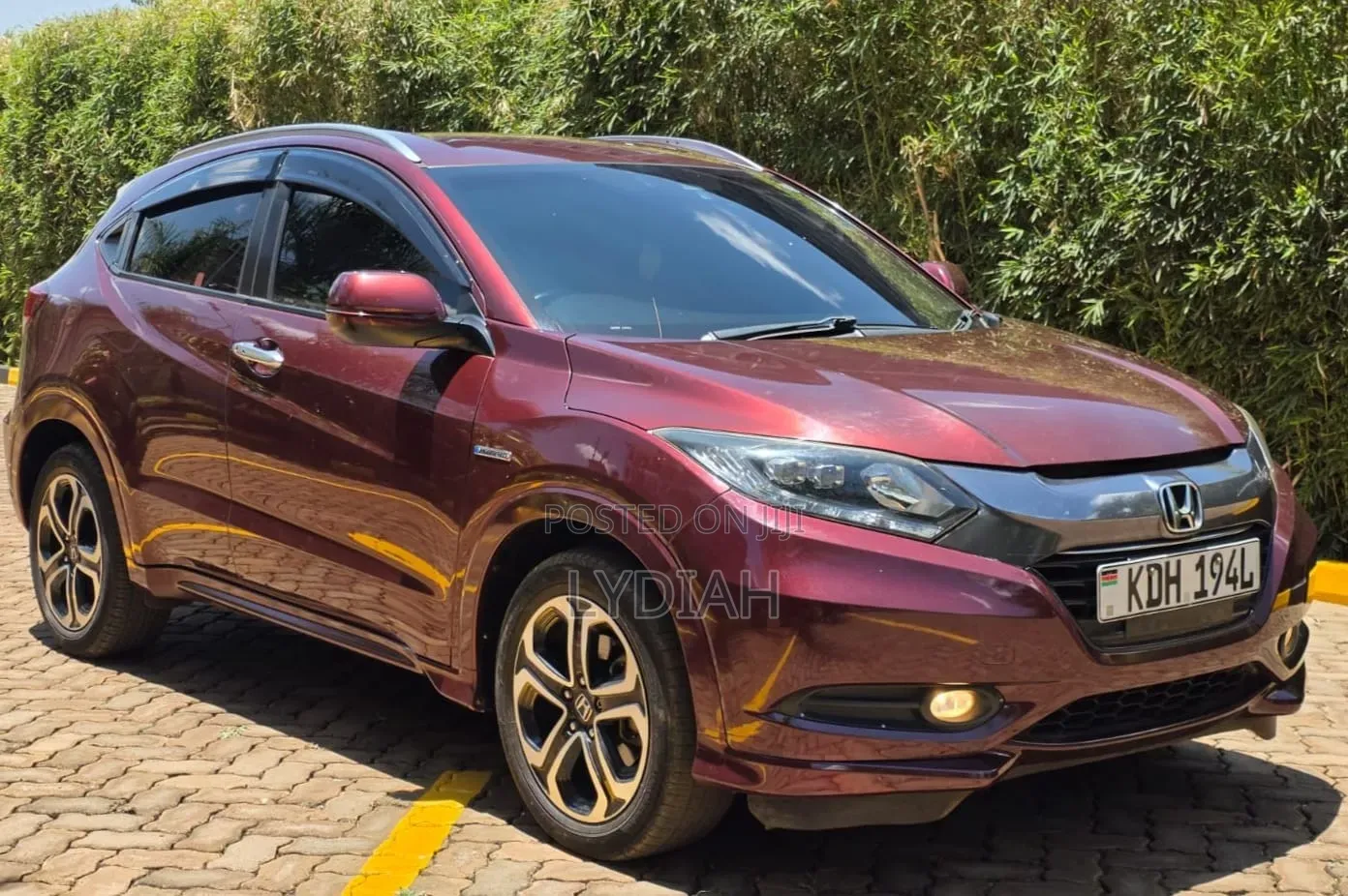 Honda Vezel 2015 Maroon
