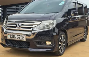 Honda Stepwgn 2015 Purple