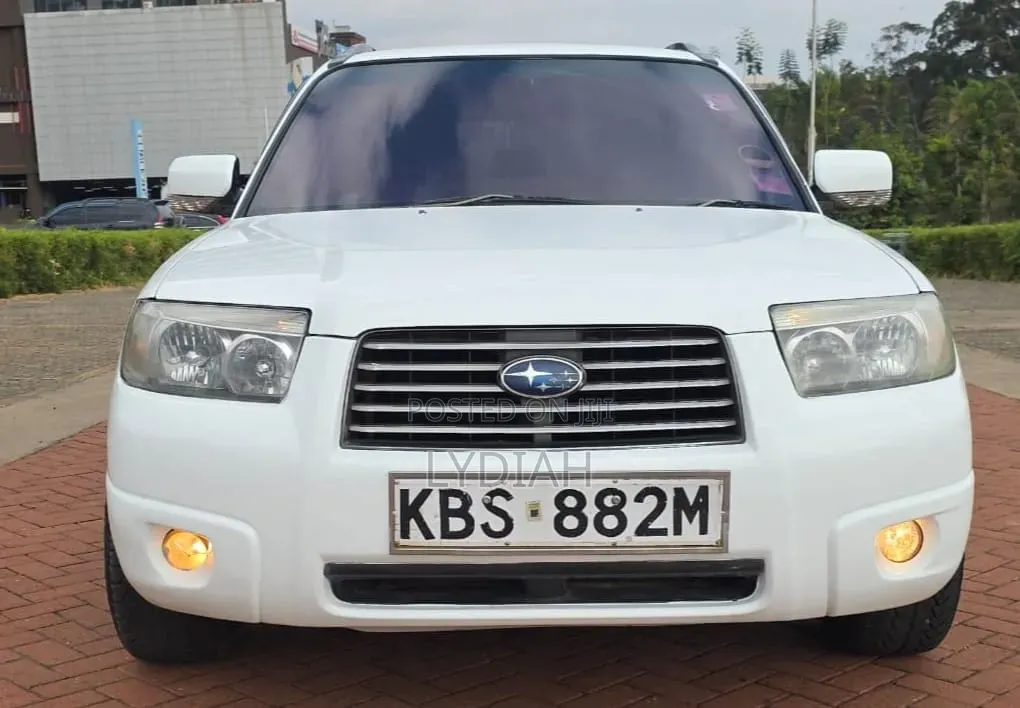 Subaru Forester 2005 White