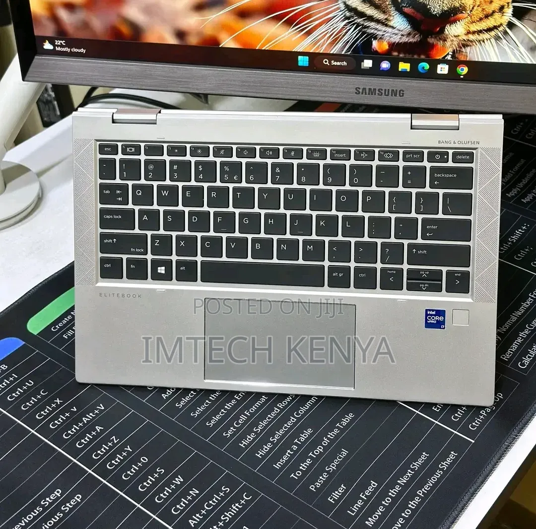 Laptop HP EliteBook 830 G8 16GB Intel Core i7 SSD 256GB