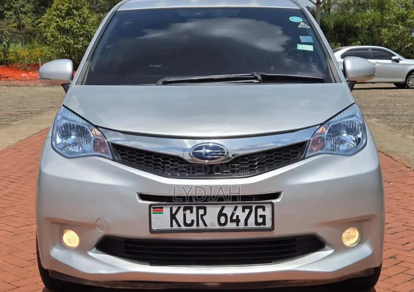 Subaru Trezia 2011 Silver