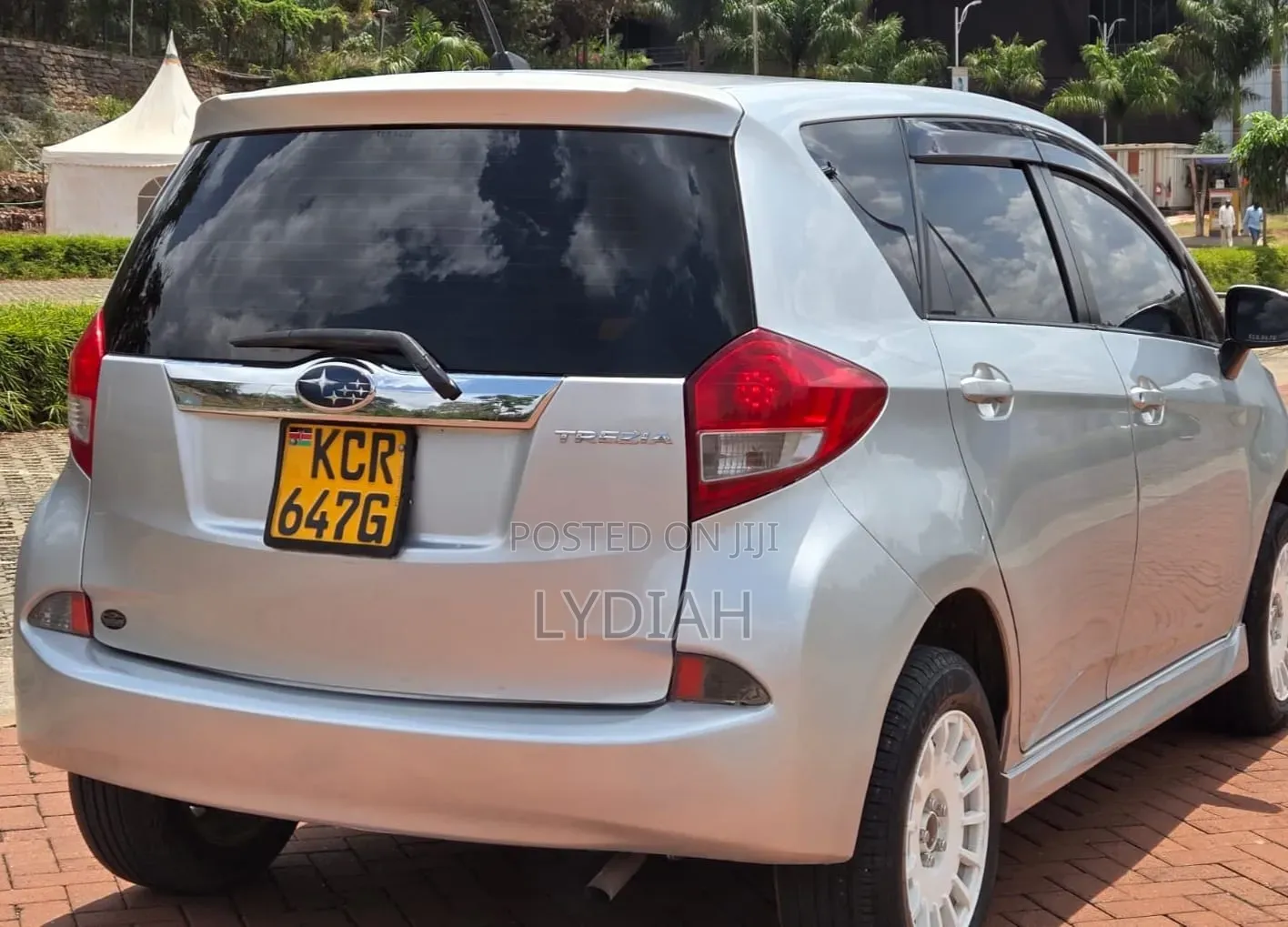 Subaru Trezia 2011 Silver