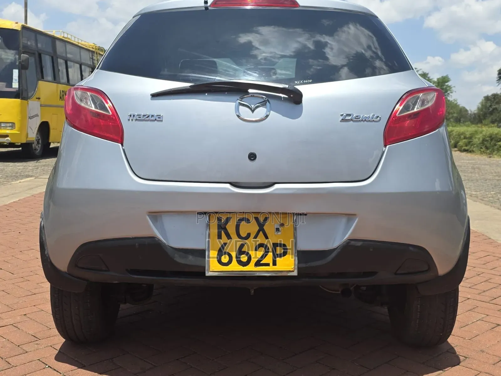 Mazda Demio 2012 Silver