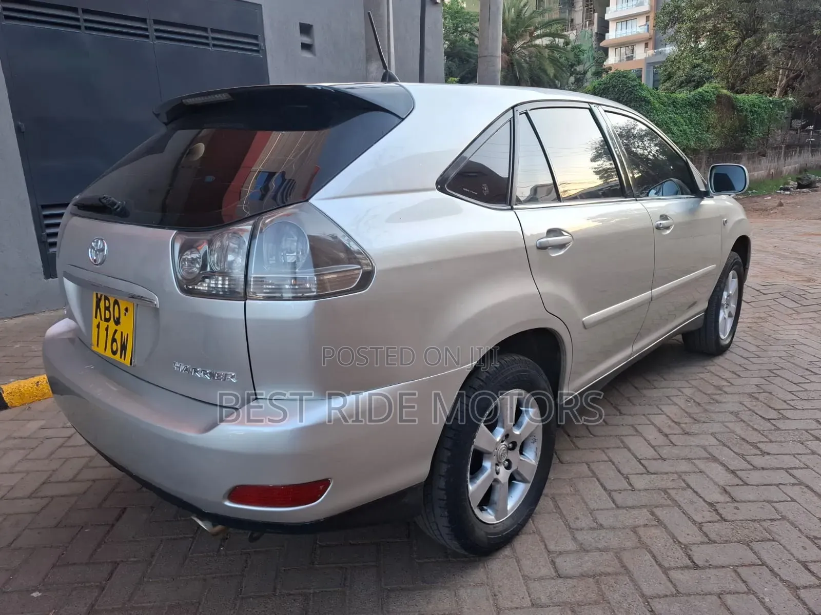 Toyota Harrier 2.4 2005 Silver