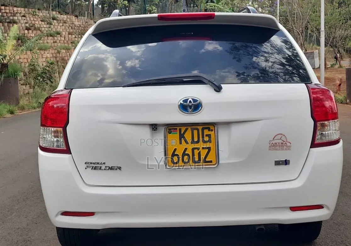 Toyota Corolla Fielder 2014 White