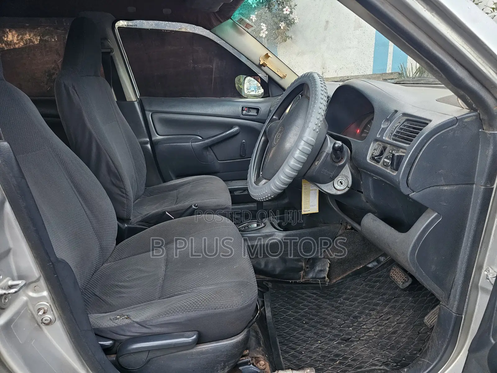 Toyota Probox 2010 Silver
