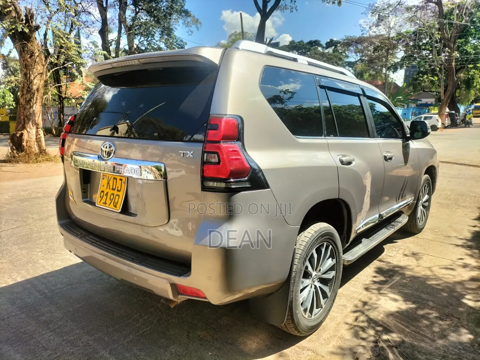 Toyota Land Cruiser Prado 2018 Brown