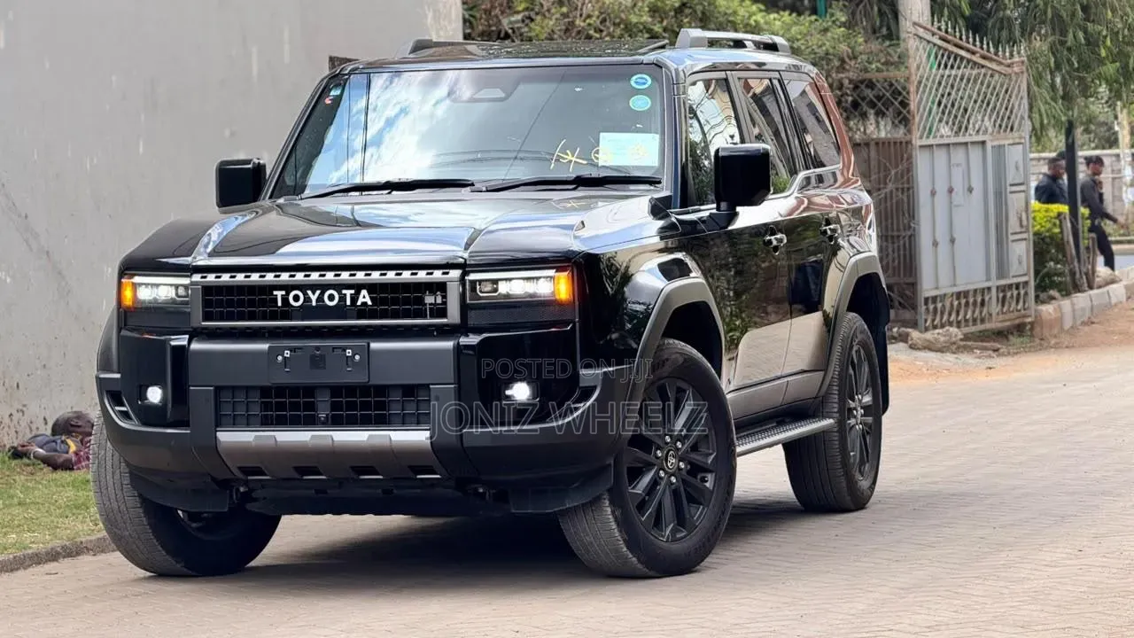 Toyota Land Cruiser Prado 2.8 2024 Black