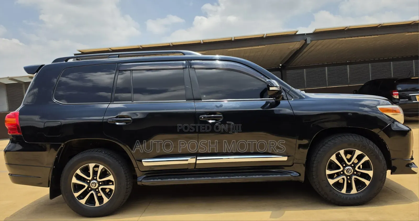 Toyota Land Cruiser 2012 Black