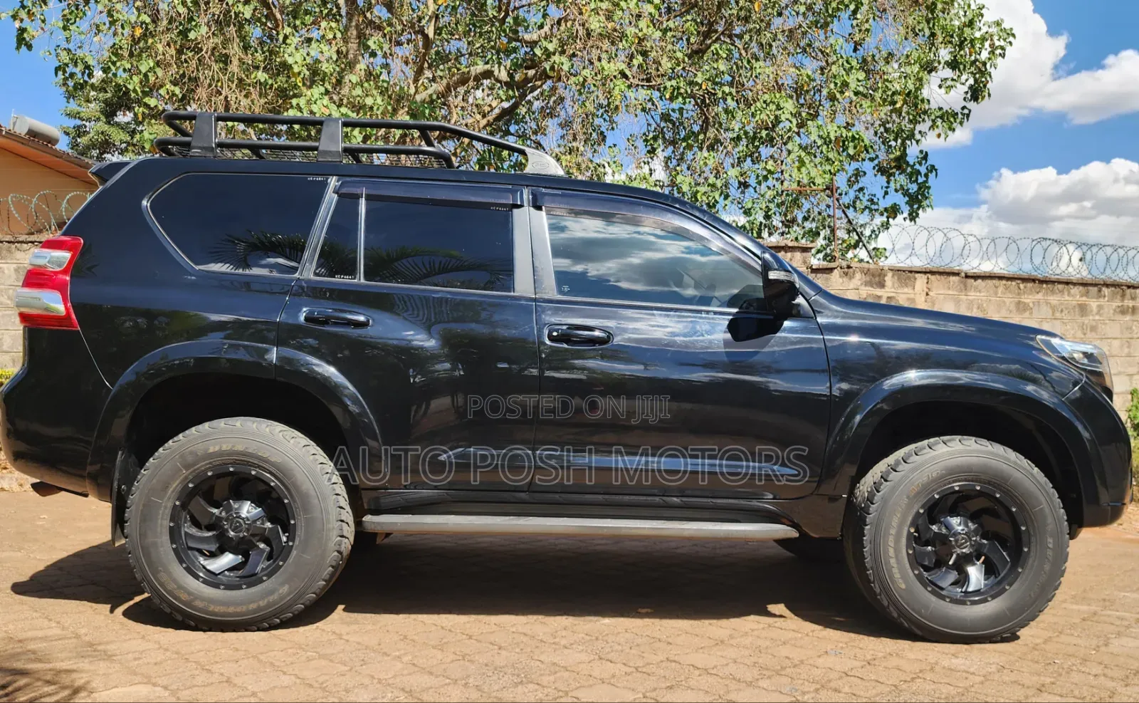 Toyota Land Cruiser Prado 2014 Black