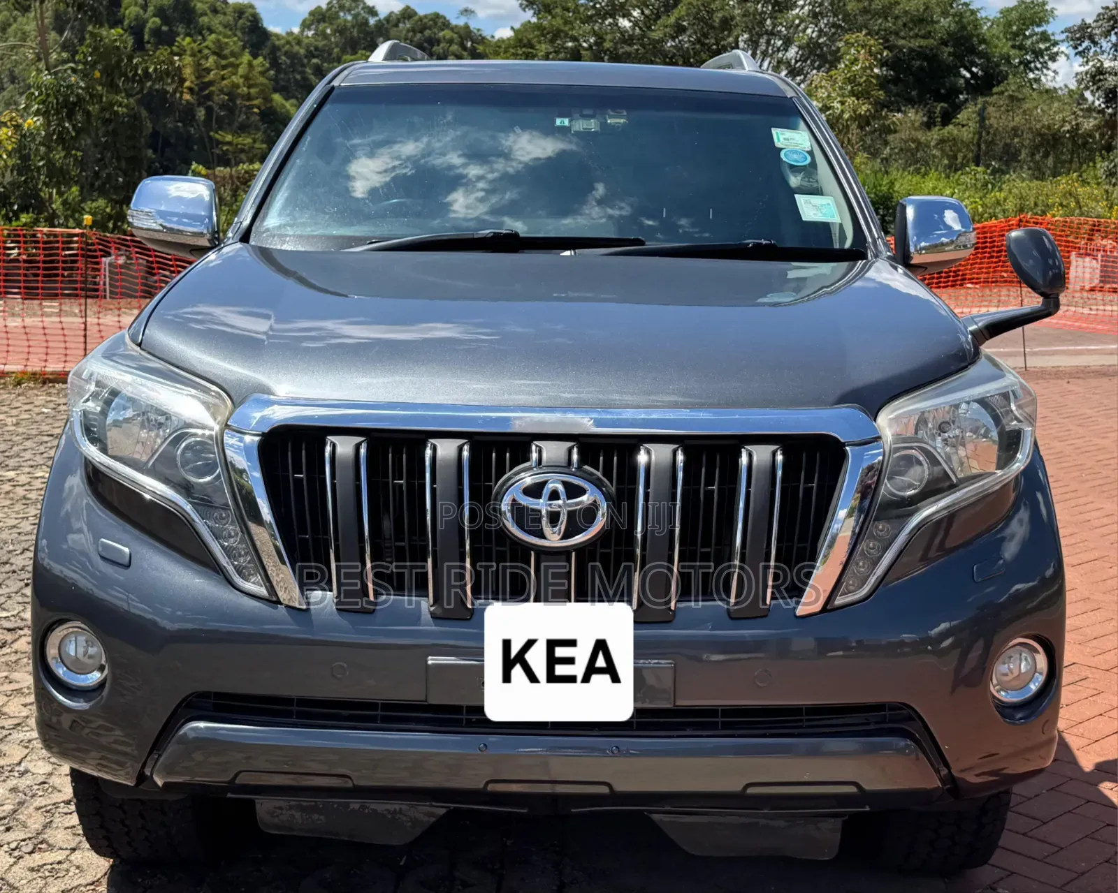 Toyota Land Cruiser Prado 2.8 D-4D 2015 Gray