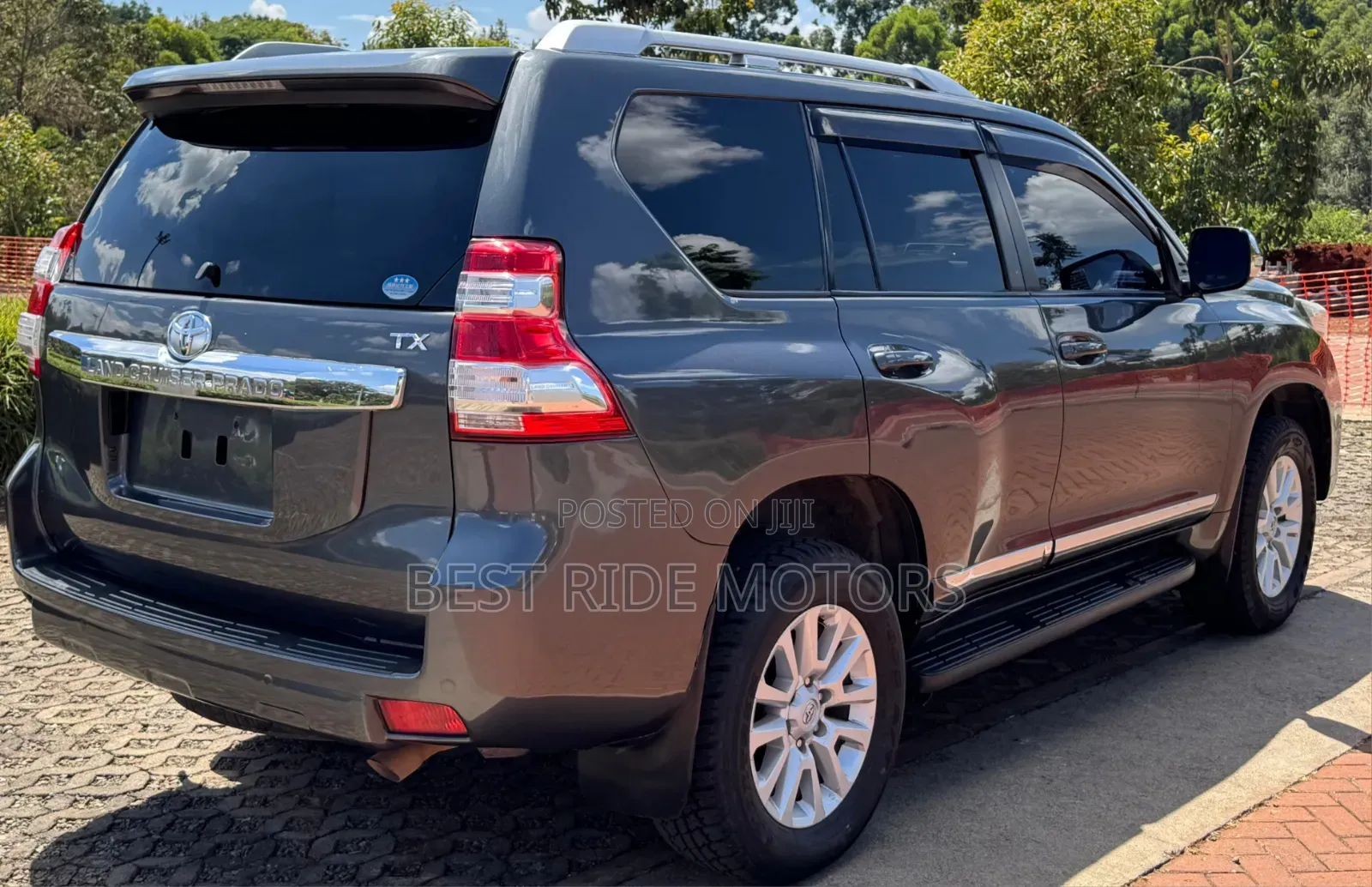 Toyota Land Cruiser Prado 2.8 D-4D 2015 Gray