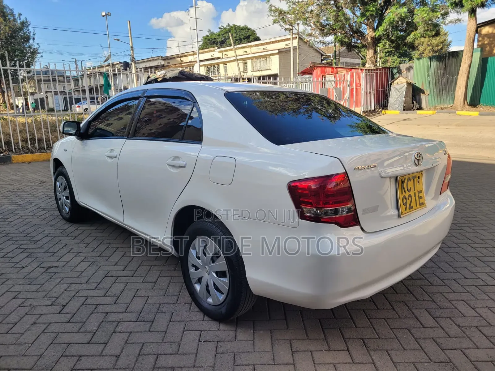 Toyota Axio 1.5 X 2WD 2011 White